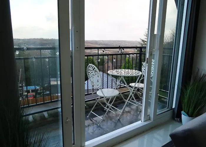 Two-Bedroom Apartment With Scenic Balcony View